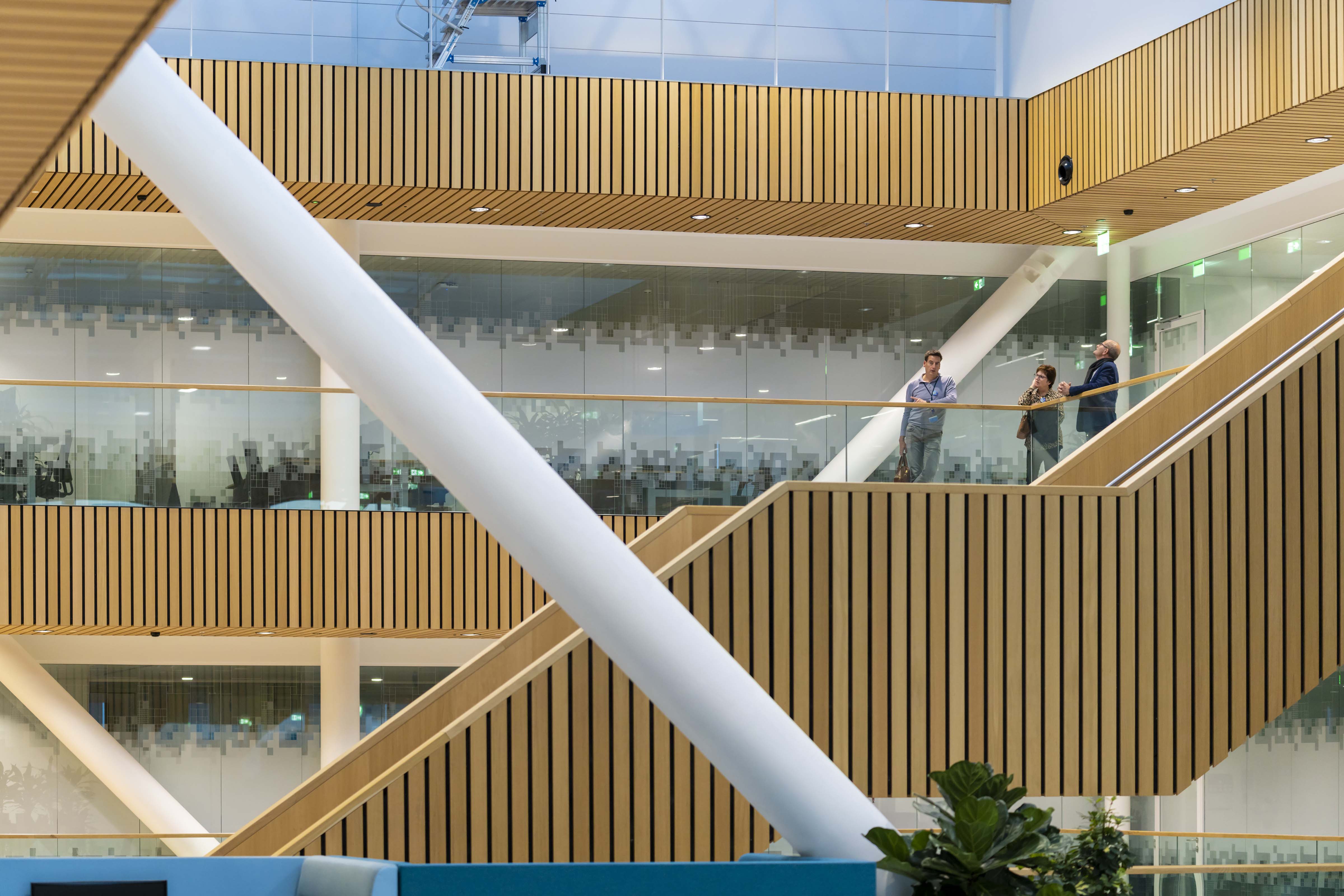 asml-20221231_g185.jpg