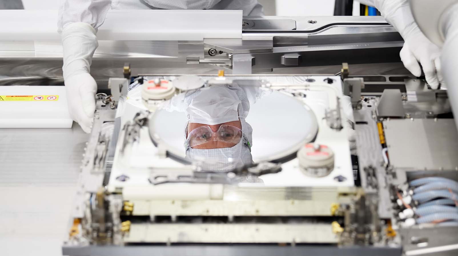 asml-20221231_g57.jpg