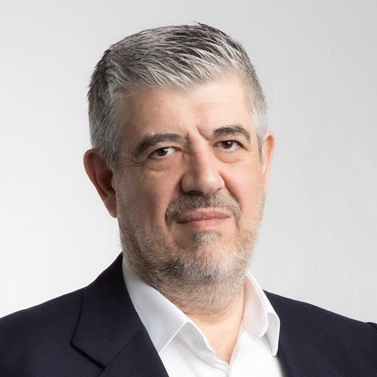 GermanDeLaFuente_E.jpg