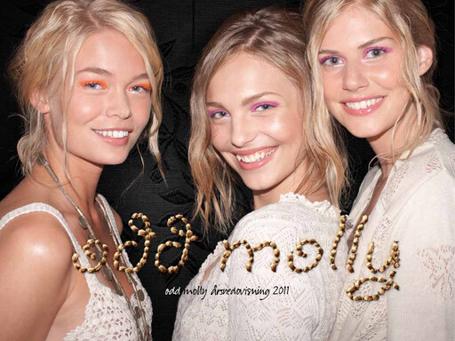 Miniature Logistea AB Rapport annuel 2011